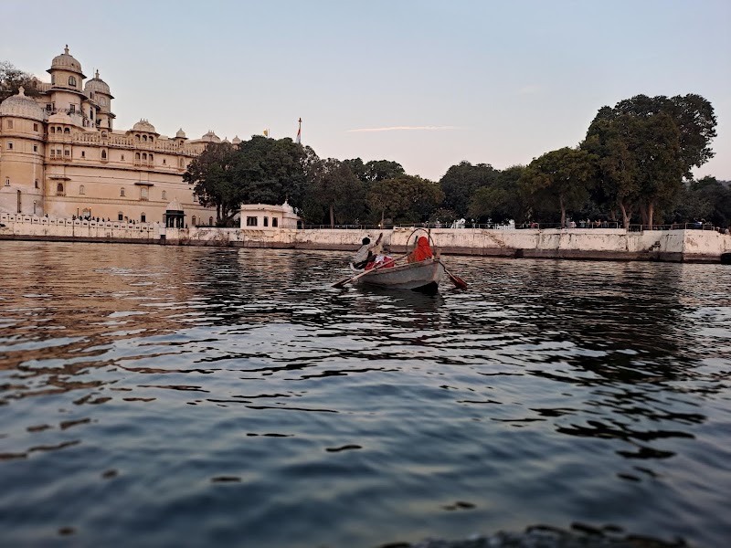 Lake Pichola Municipal Boat Ride Point