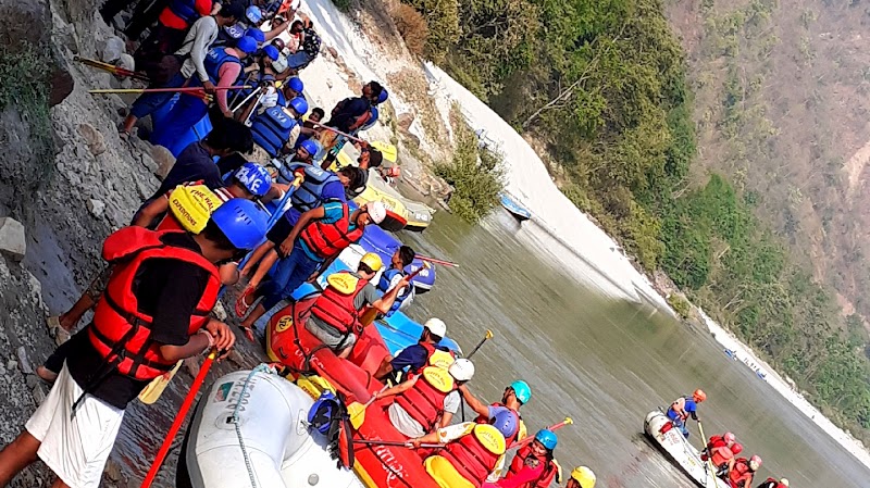 Rishikesh River Rafting & Camping - LG Adventure