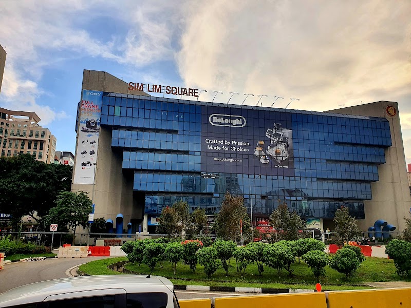Sim Lim Square