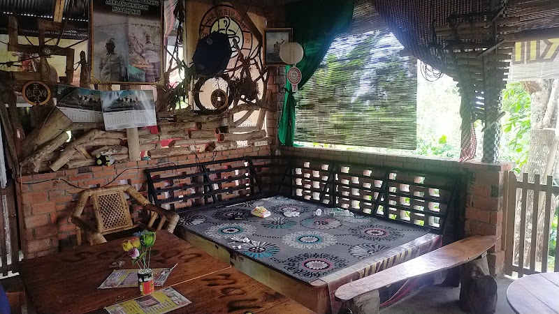 Angkringan Ngalih Nau