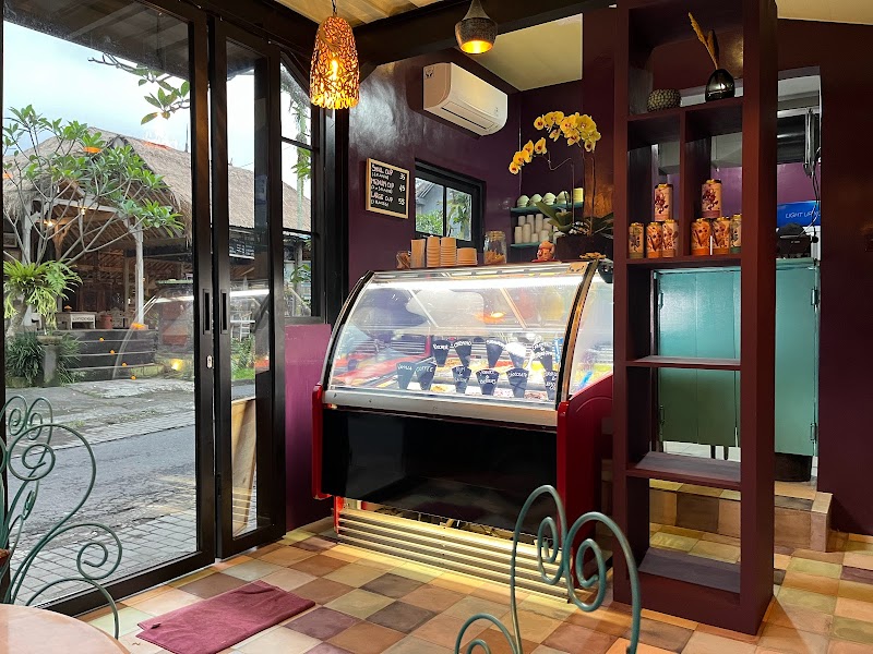 Blend Cafe Ubud