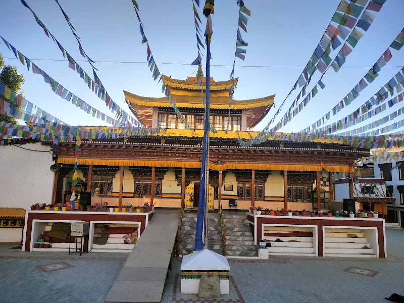 Gompa Soma གོམ་པ་ སོ་མ་