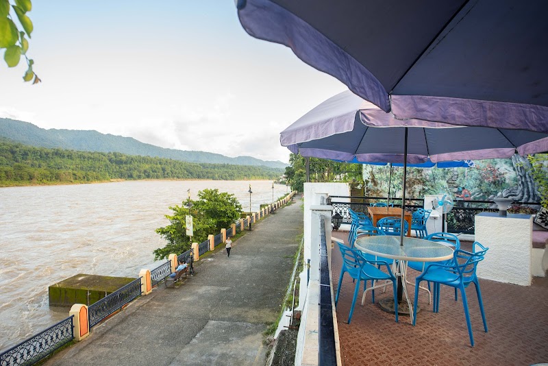 HideOut Cafe, Rishikesh
