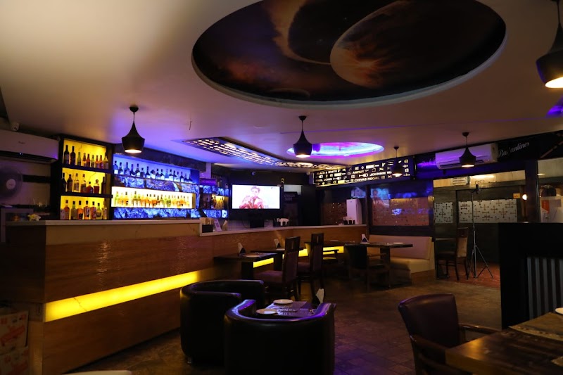 Foodeez Multicuisine Restaurant