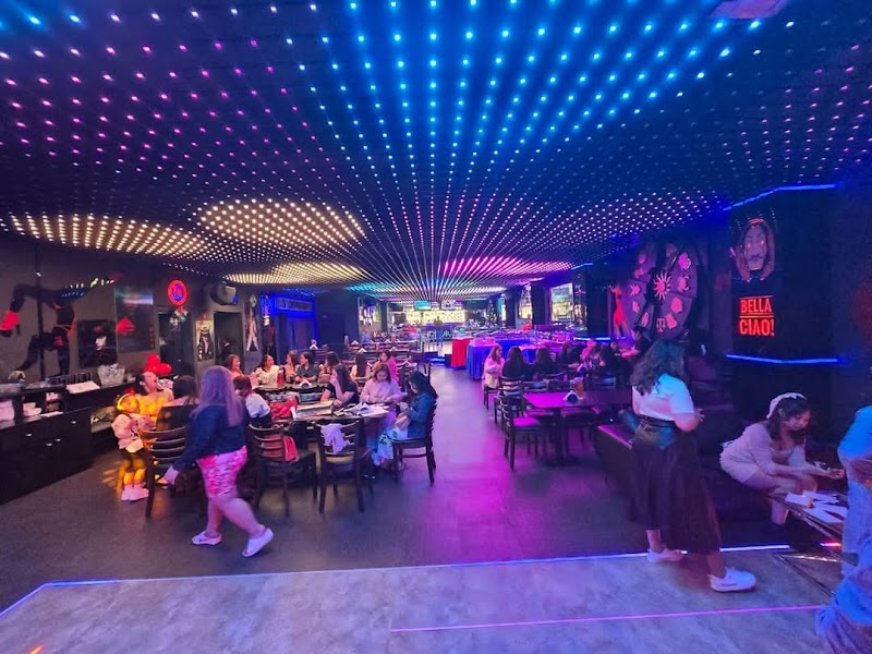 Hammer club by uncle sam