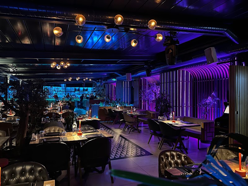 Lotiz Lounge & Hookah