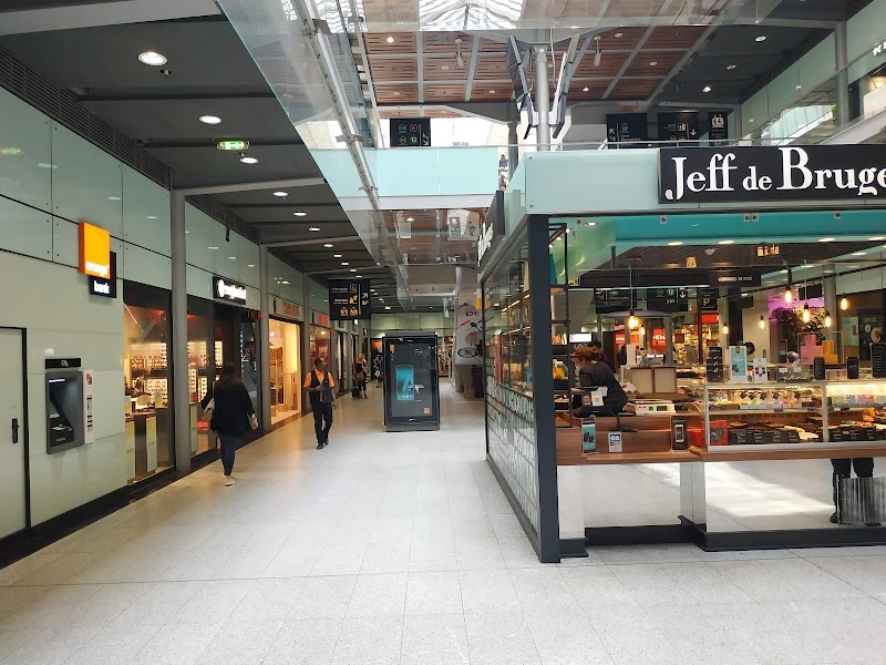Shopping centre "Saint-Lazare"