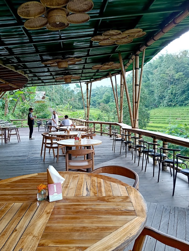 Keuma Coffee and Eatery