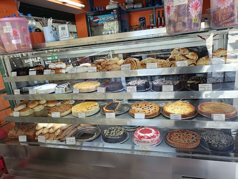 River Music Garden Restaurant & German Bakery