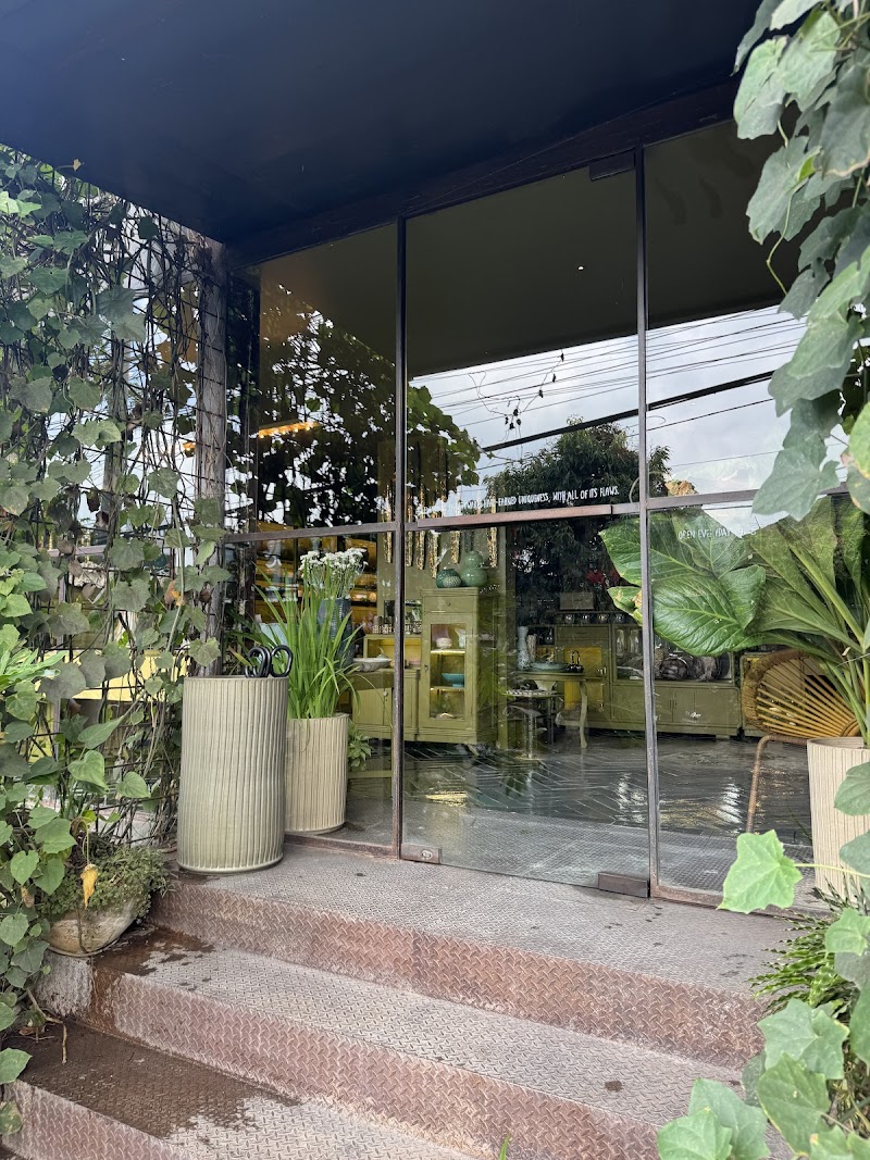 Gaya Ceramic and Design