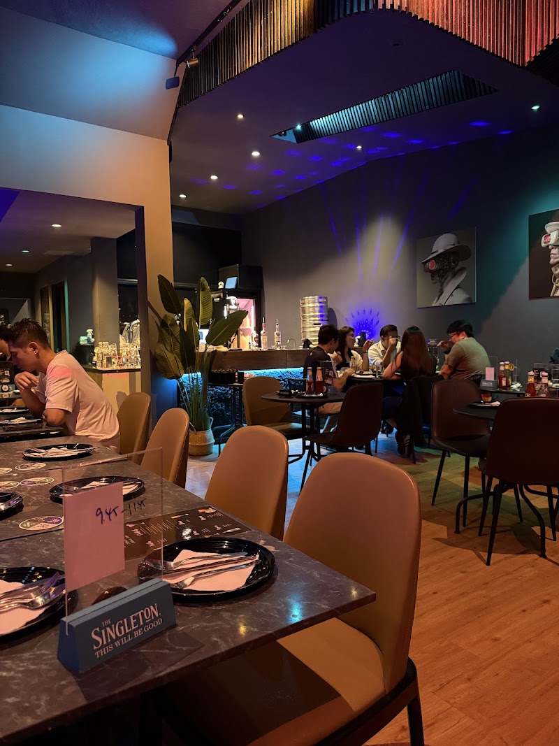 36 Thirty Six Bar and Kitchen