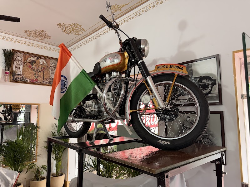 Wonder World Collection "Vintage Bike Museum"