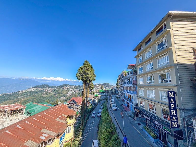 Rare Himalayas Mapham Hotel