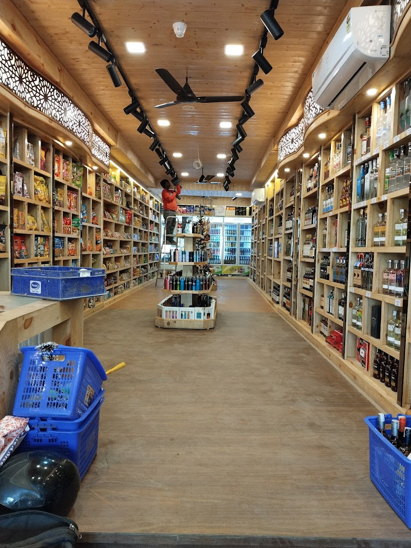 Wild Hawkliquar & Grocery Store