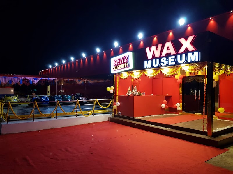 BENZ WAX MUSEUM & FISH AQUARIUM