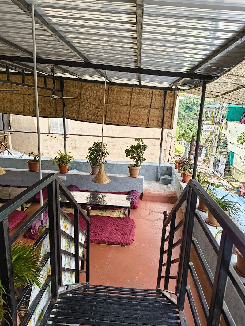 Gopi Guesthouse And Roof Restaurant