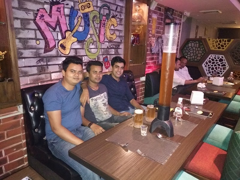 English wine and beer shop Amritsar