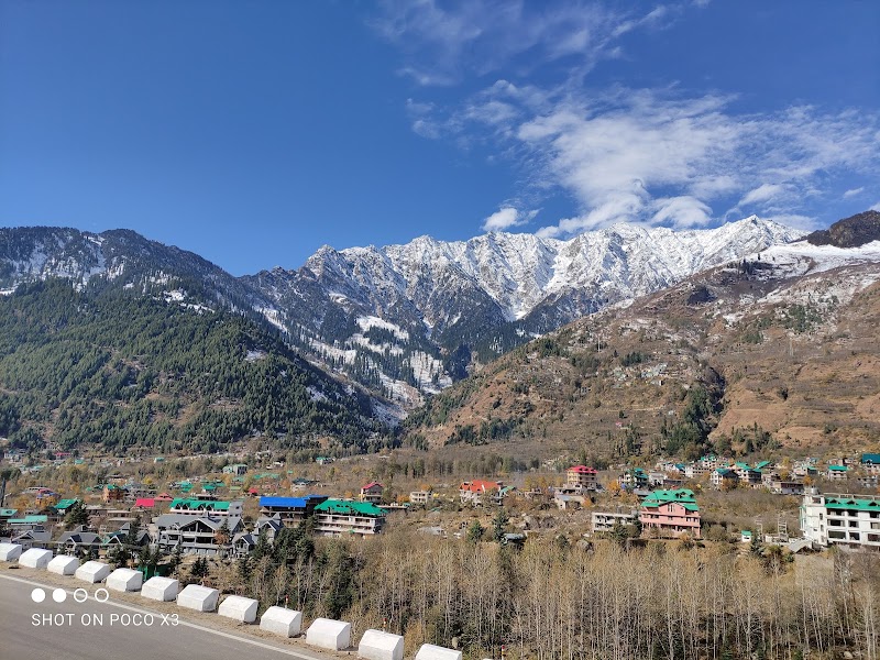 Lama Dugh Trek Start Point