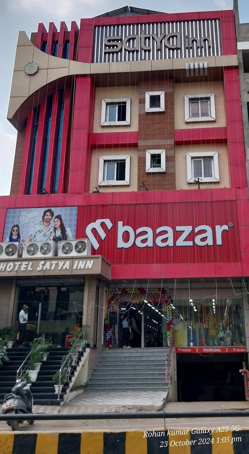 M Baazar Varanasi-Hartirath