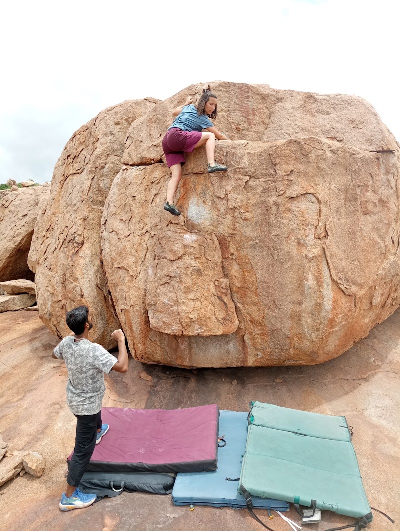 Golden Boulders Climbing & Adventure Shop Hampi