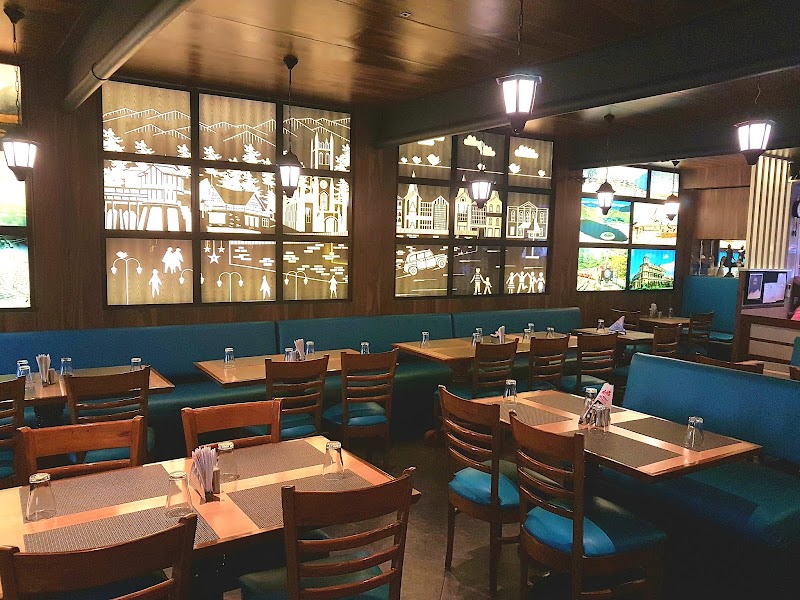 Devicos Restaurant & D Lounge Bar