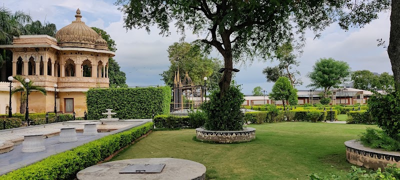 Jagmandir Island Palace