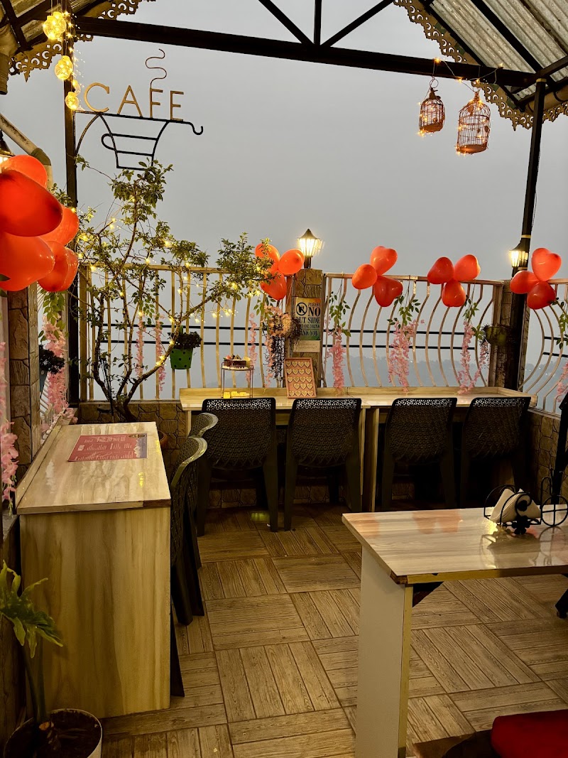 SuzAm's Cafe n Kitchen