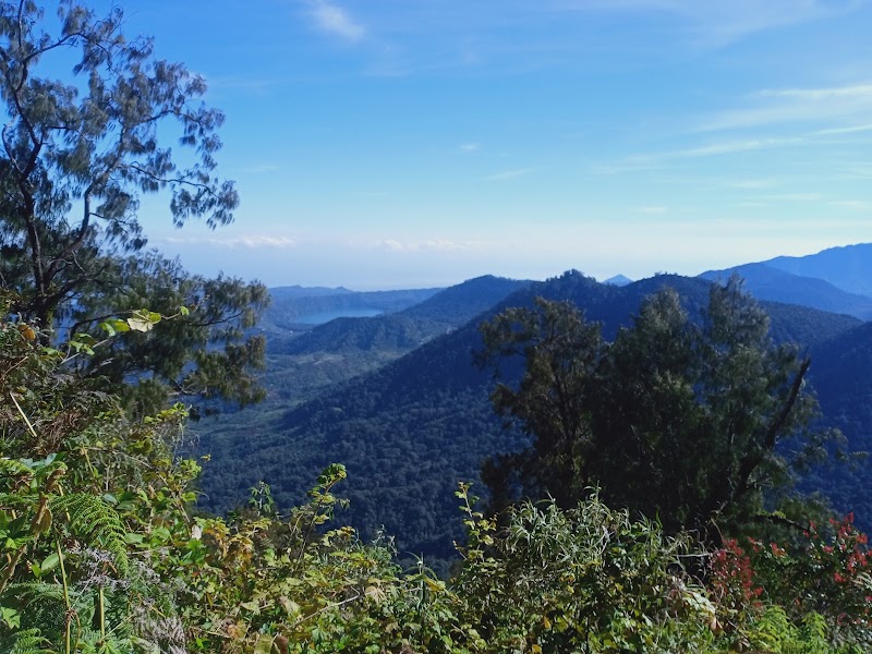 Gunung Batukaru (Mount Batukaru)