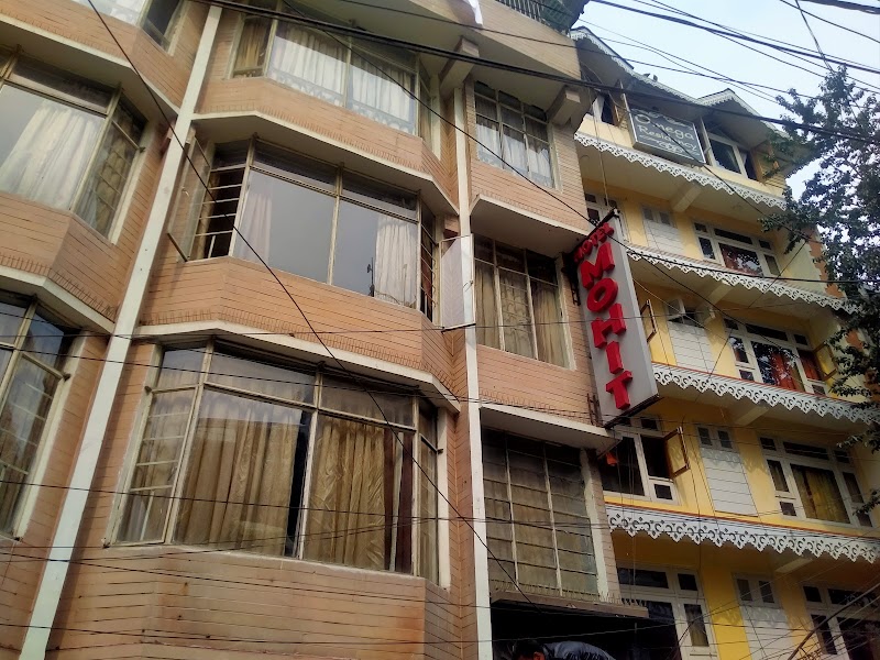 Hotel Mohit Restaurant and Bar