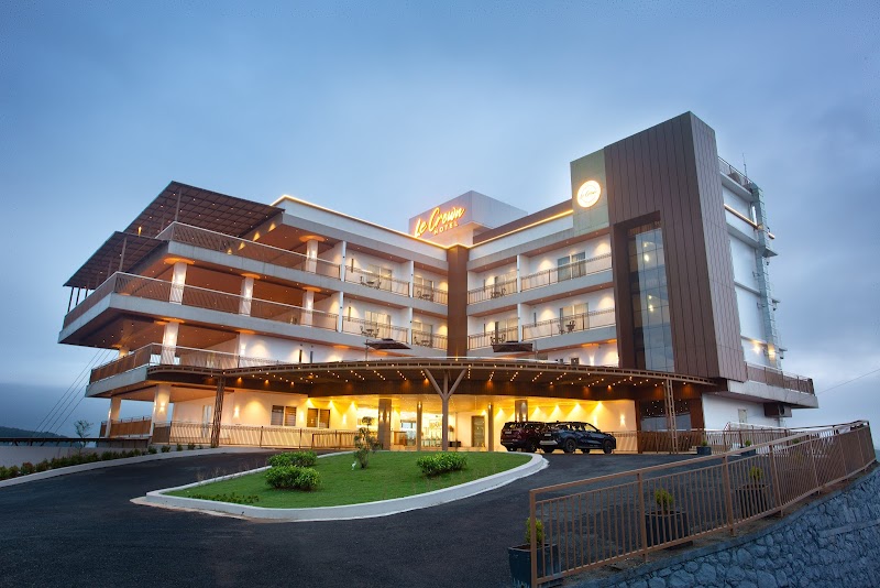Le Crown Hotel Vagamon