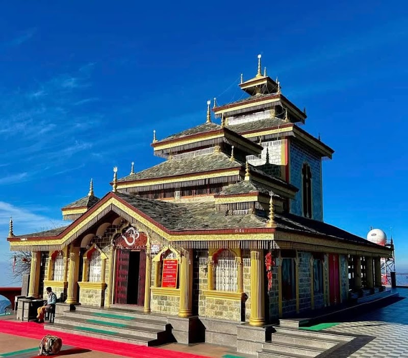 Surkanda devi temple