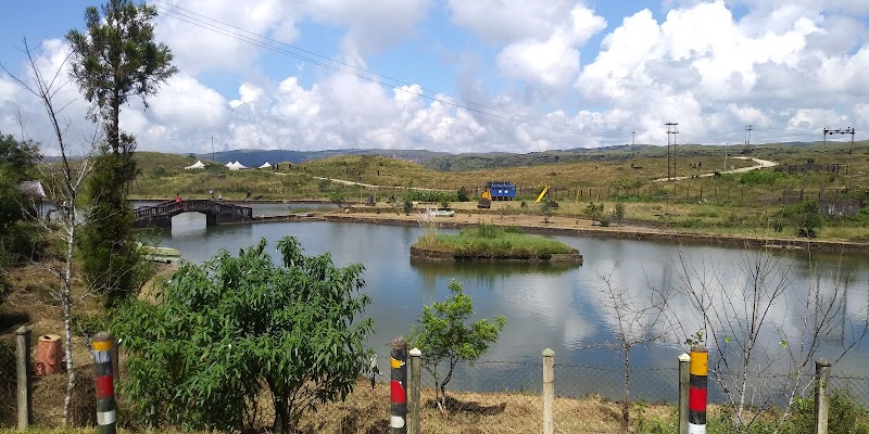 Monolith Park, Mawmluh