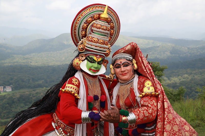Kadathanadan Kalari & Navarasa Kathakali Centre