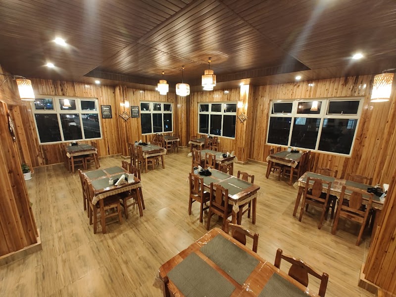 Laiaiker Restaurant & Lodging