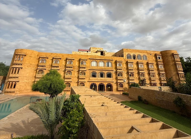 Hotel Golden Haveli