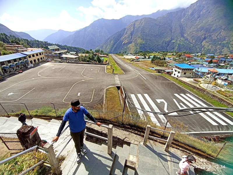 Tenzing-Hillary Airport