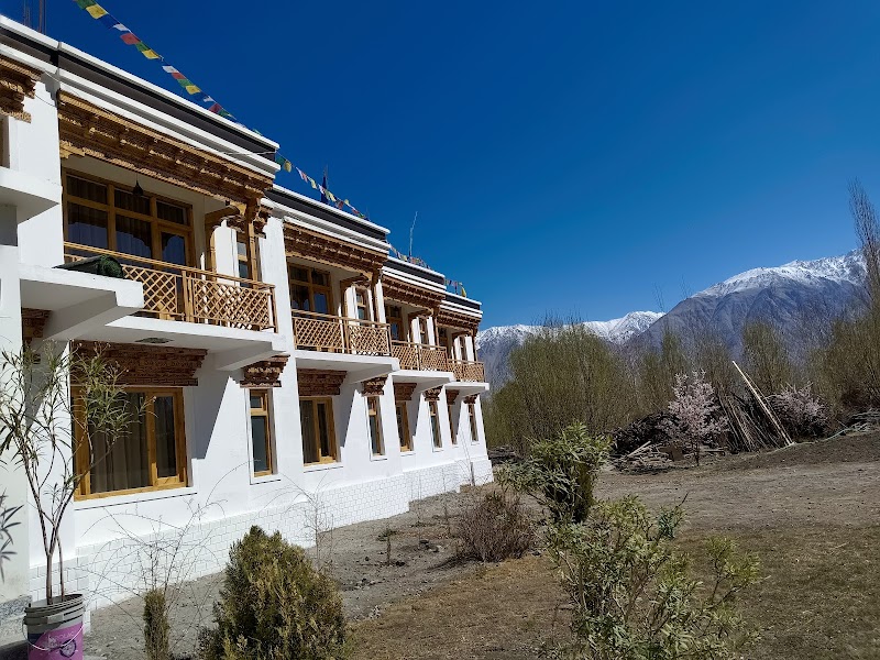 KARAKORAM GUEST HOUSE
