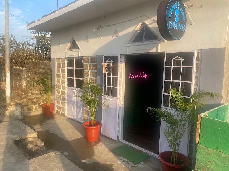 Cloud 7 Cafe