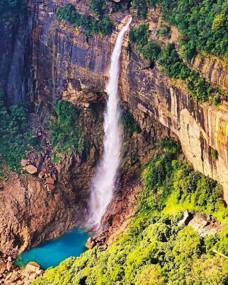 Nohkalikai waterfalls Top