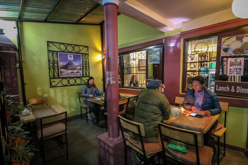 Yala Cafe & Coffee Shop