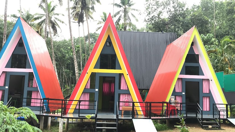 PONMUDI RAINBOW RESORT