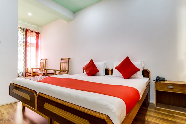 OYO 60633 Nine Palace Guest House