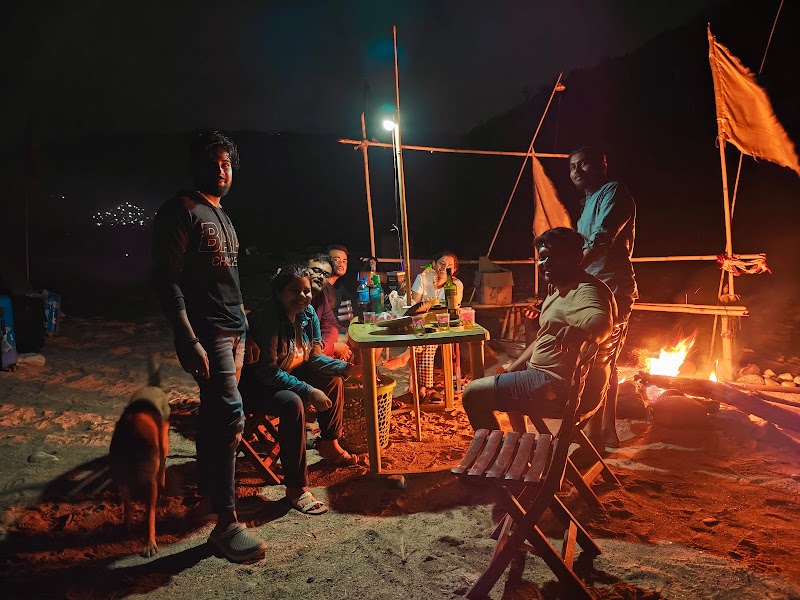 TN DAWKI NIGHT CAMPING MEGHALAYA