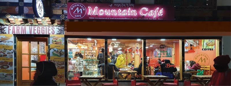 Mountain Cafe - Pure Veg
